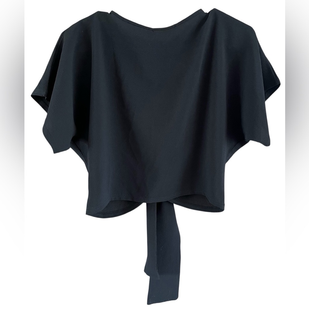 Hostess Pick 💥 Black Dolman Sleeve Crop Blouse with Tie Front - Picture 8 of 11